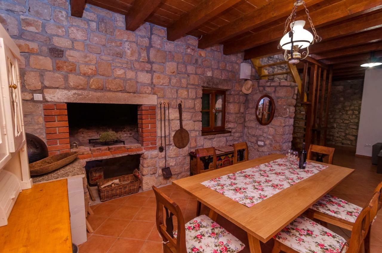 Stone House Knezevic Villa Vinjerac Exterior photo